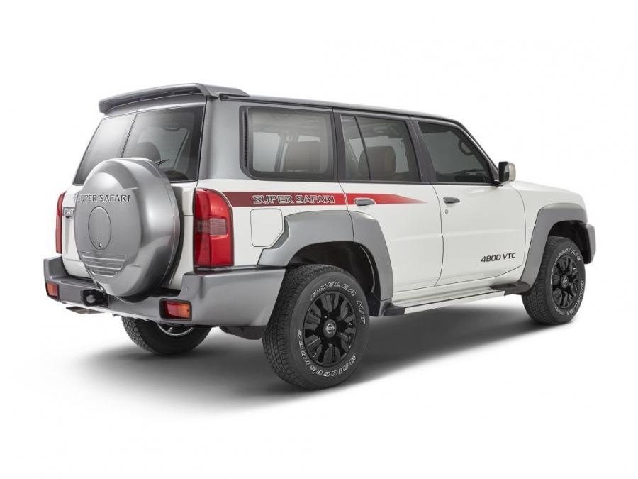  Nissan Patrol Super Safari (Y61) 2017 года  (фото 2 из 17)
